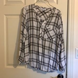 MyStyle black and White plaid.